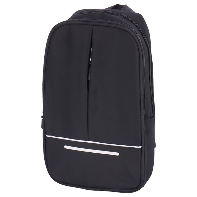 نمای جلوی بادی بگ ساده مشکی با نوار سفید افقی و زیپ مخفی