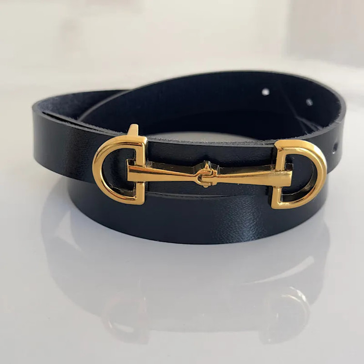 کمربند مشکی 2سانتی متر با سگک طلایی