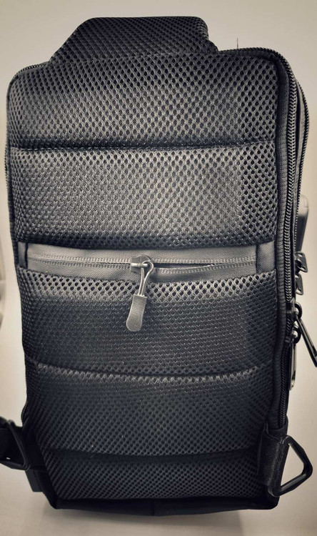 نمای پشت کیف بادی بگ مردانه مدل BG با بند قابل تنظیم و جنس پارچه مقاوم ضد تعریق