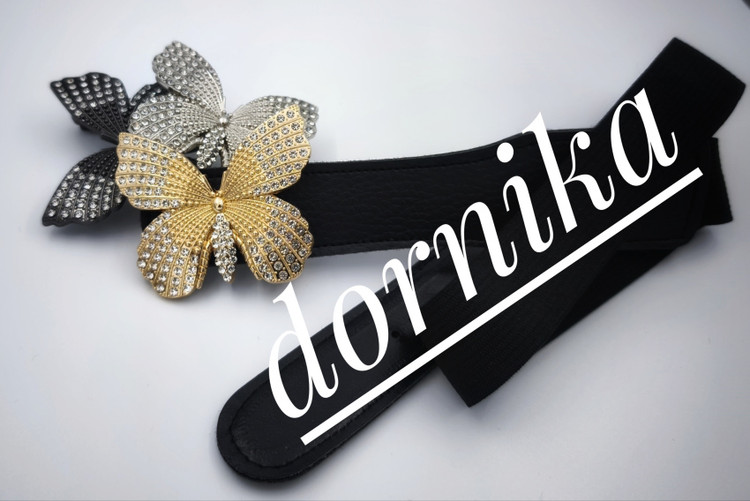 تصویر کمربند کشی زنانه فریسایز با سگک پروانهای نگیندار طلایی رنگ – مناسب برای استفاده روزمره و مهمانیها با طراحی مدرن و فانتزی