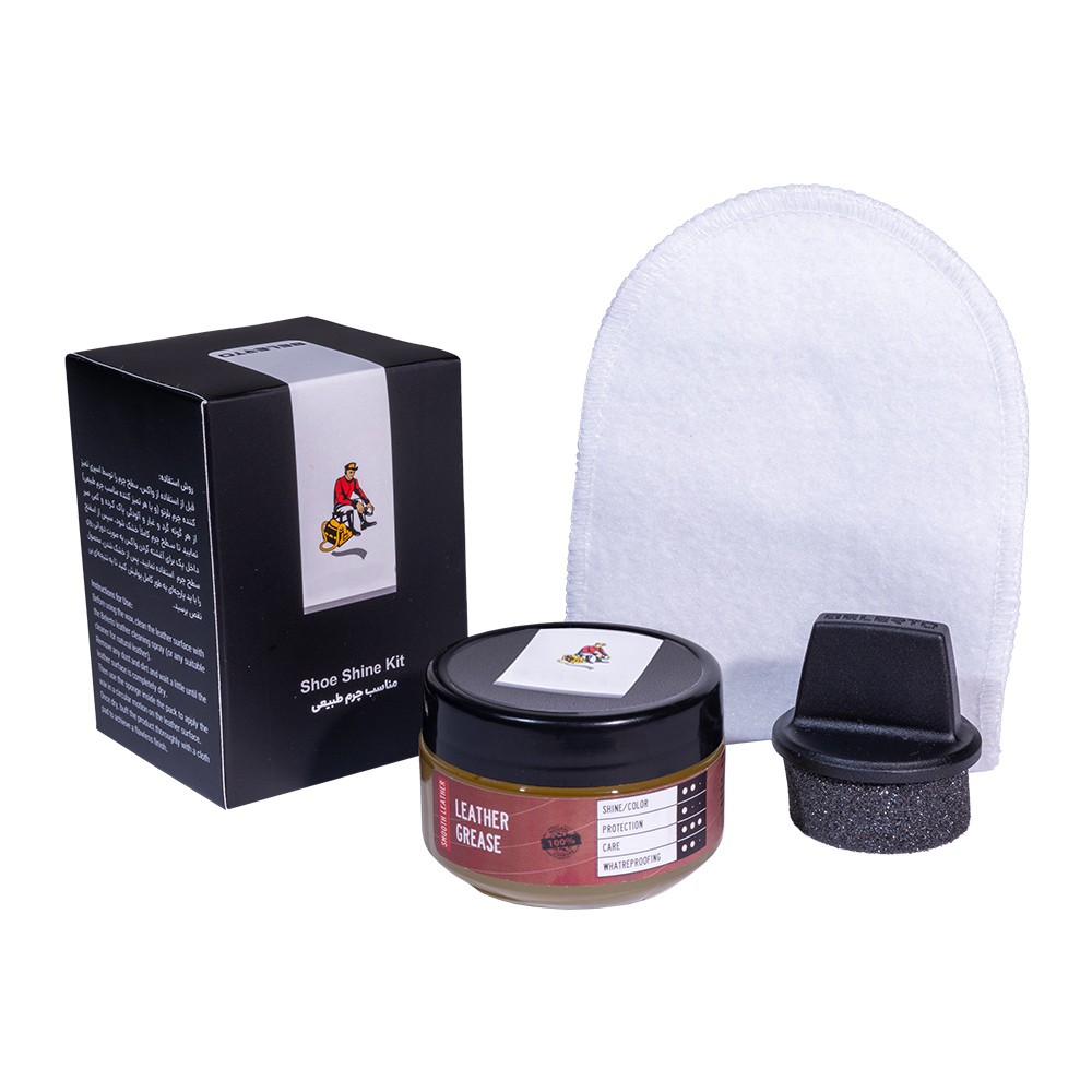 روغن با پارچه تمیز کننده محصولات چرمی برای پاکسازی و آماده‌سازی چرم قبل از استفاده از روغن مراقبتی
