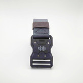 کمربند تاکتیکال طوسی با بند برزنتی مقاوم و سگک ترکیبی، مناسب استفاده شهری و روزمره