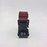 کمربند تاکتیکال مردانه مدل CB MILITARY رنگ زرشکی با ظاهر خاص و بند مقاوم مناسب استایل اسپرت و امنیتی