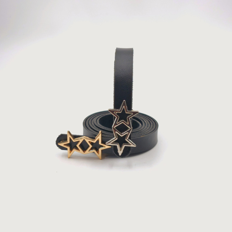 کمربند زنانه ساده مشکی با سگک فلزی ستارهای نقرهای و طلایی | چرم مصنوعی | عرض ۱.۵ و طول ۱۱۰ سانتیمتر