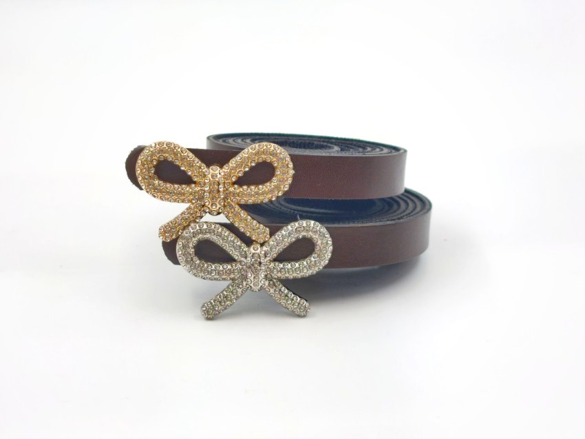 کمربند زنانه چرمی قهوه‌ای با سگک طلایی و نقره ای وارداتی و آبکاری ثابت، عرض ۱.۵ طول ۱۱۵