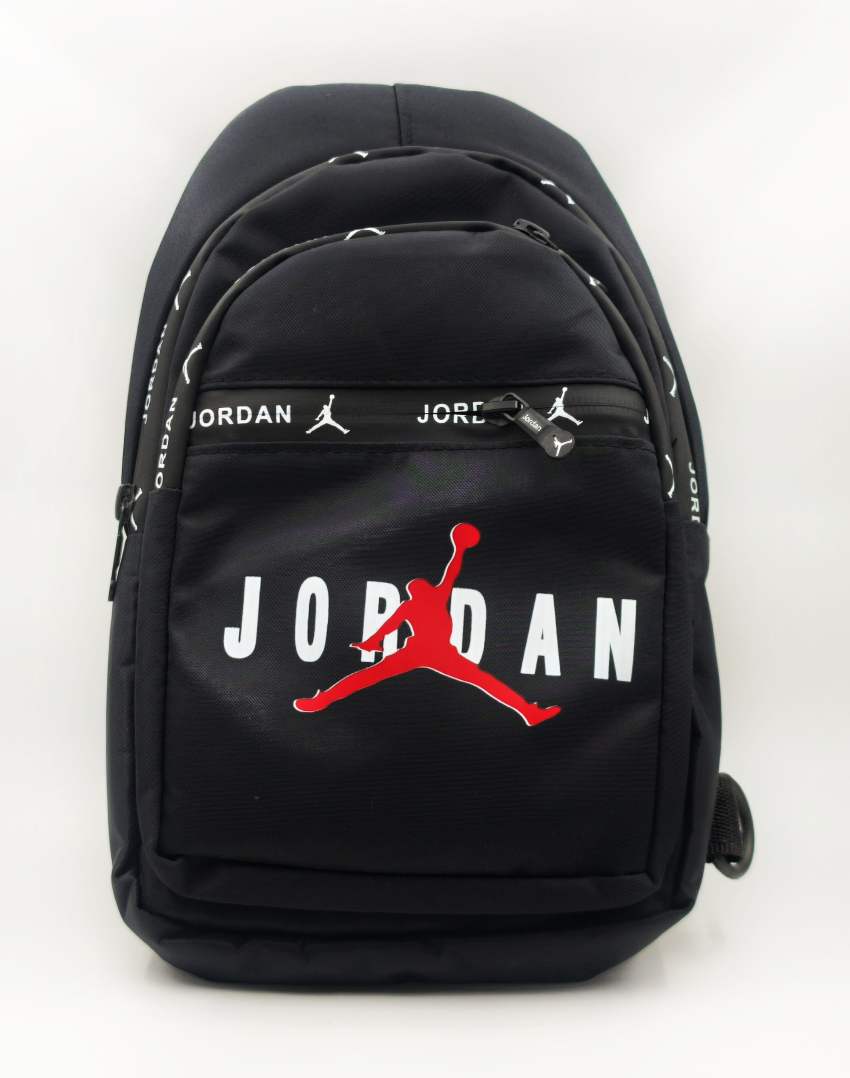 بادی بگ جردن اسپرت با لوگوی جامپ‌من، جنس خلبانی ضد آب، مناسب مردانه و زنانه